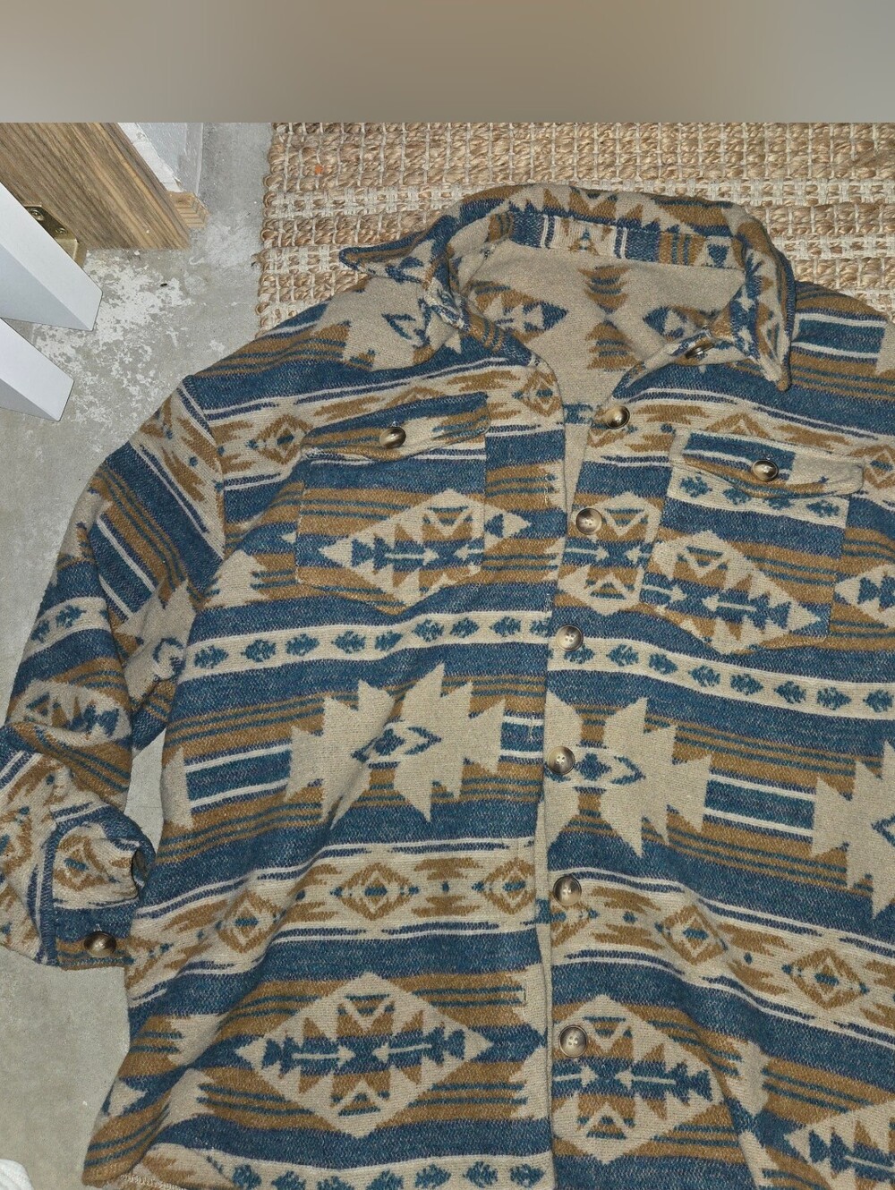 Women's Patterned Shacket Jacket in Tan & Navy - Picture 2 of 3